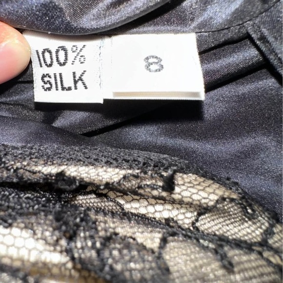 Roland Nivelais Silk Gown Sz 8 Black and cream colored with garment bag - Picture 7 of 8